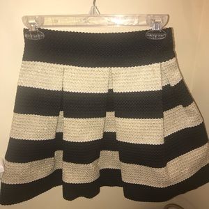 Xhilaration skirt